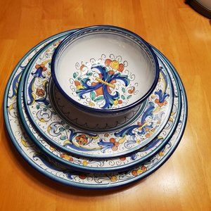 Ceramica Italy Hand Painted Maiolica 4 Piece Set